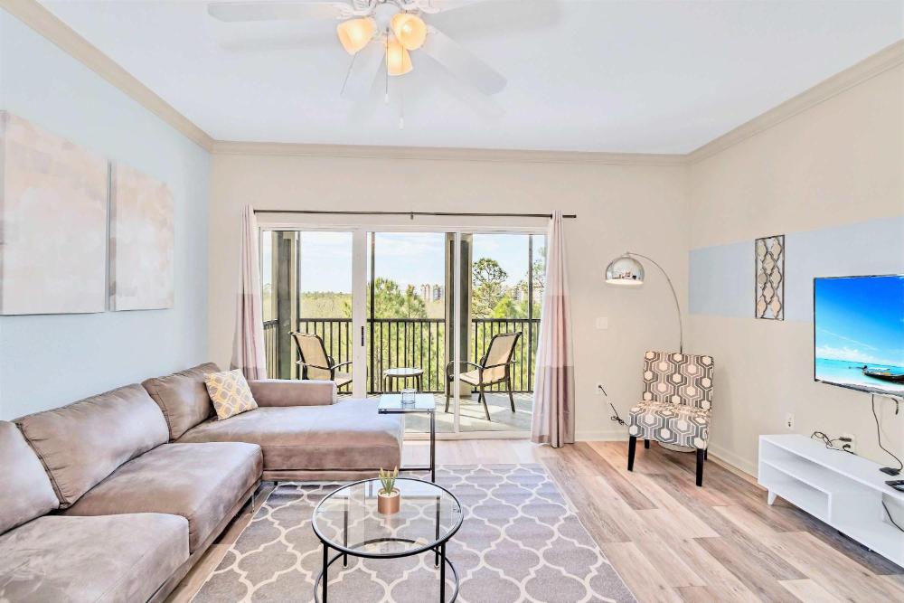 Spacious 3BR Condo with Pool near Disney